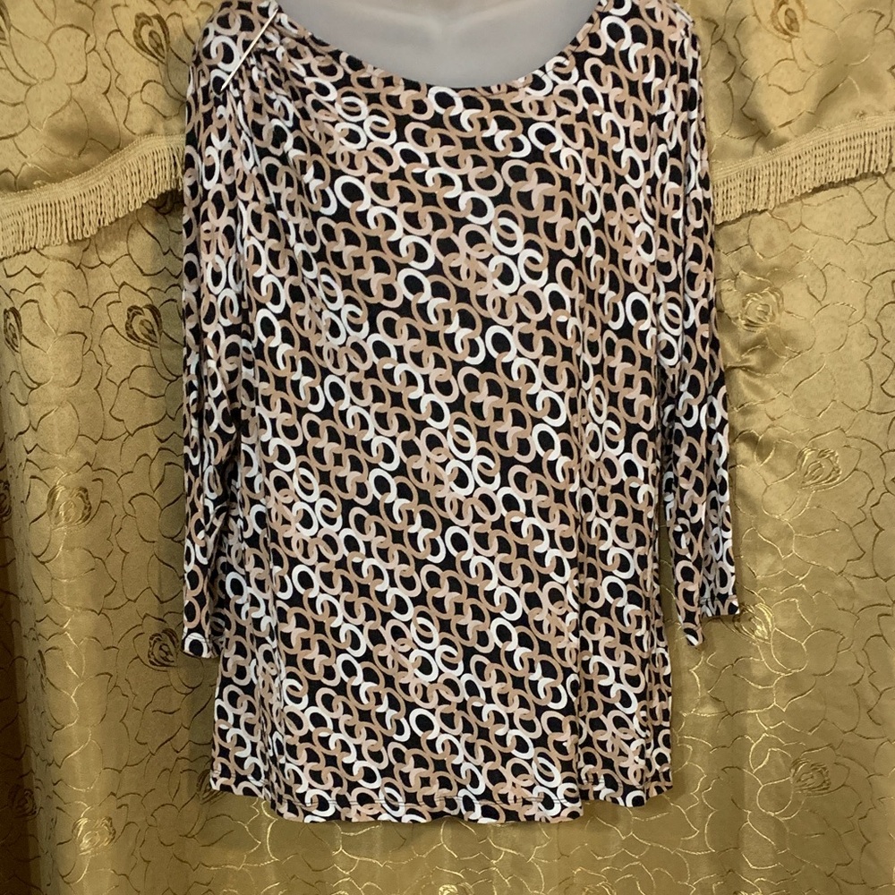Women’s Dana Buchman Black White and Tan Chain Print Blouse NWOT. Size XL